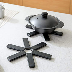 Kitchen Non-slip Folding Insulated Mat Heat Resistant Cushion Pan Pot Pad Holder